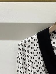 

Women Bow Printed Backless V-Neck Jumpsuits