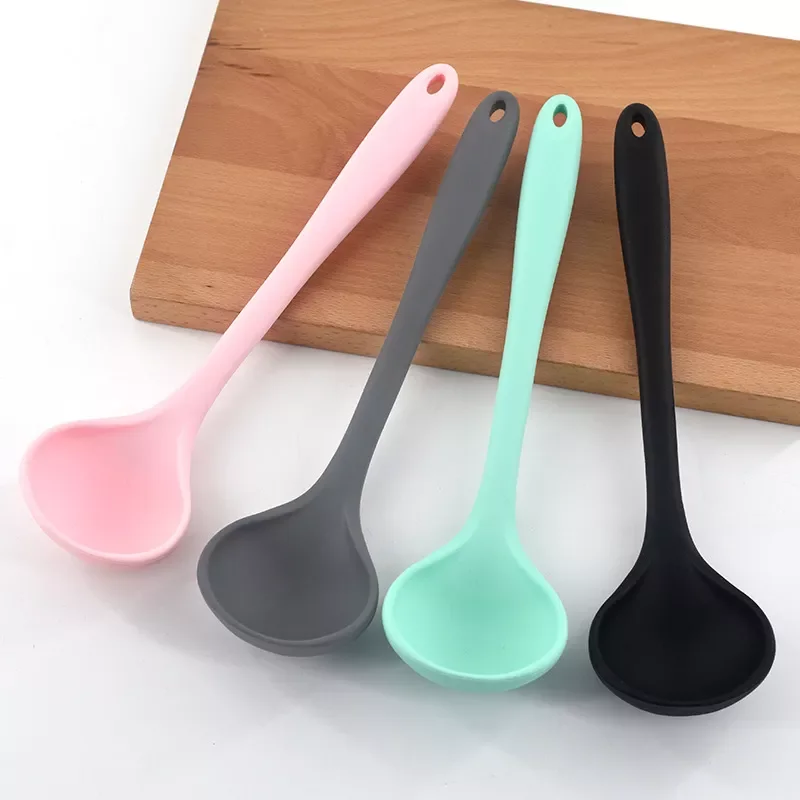 

Long Handle Silicone Soup Spoon Kitchen Non-Stick Large Food Spoons Ladle Home Cooking Kitchen Dining Tableware Utensils Tool