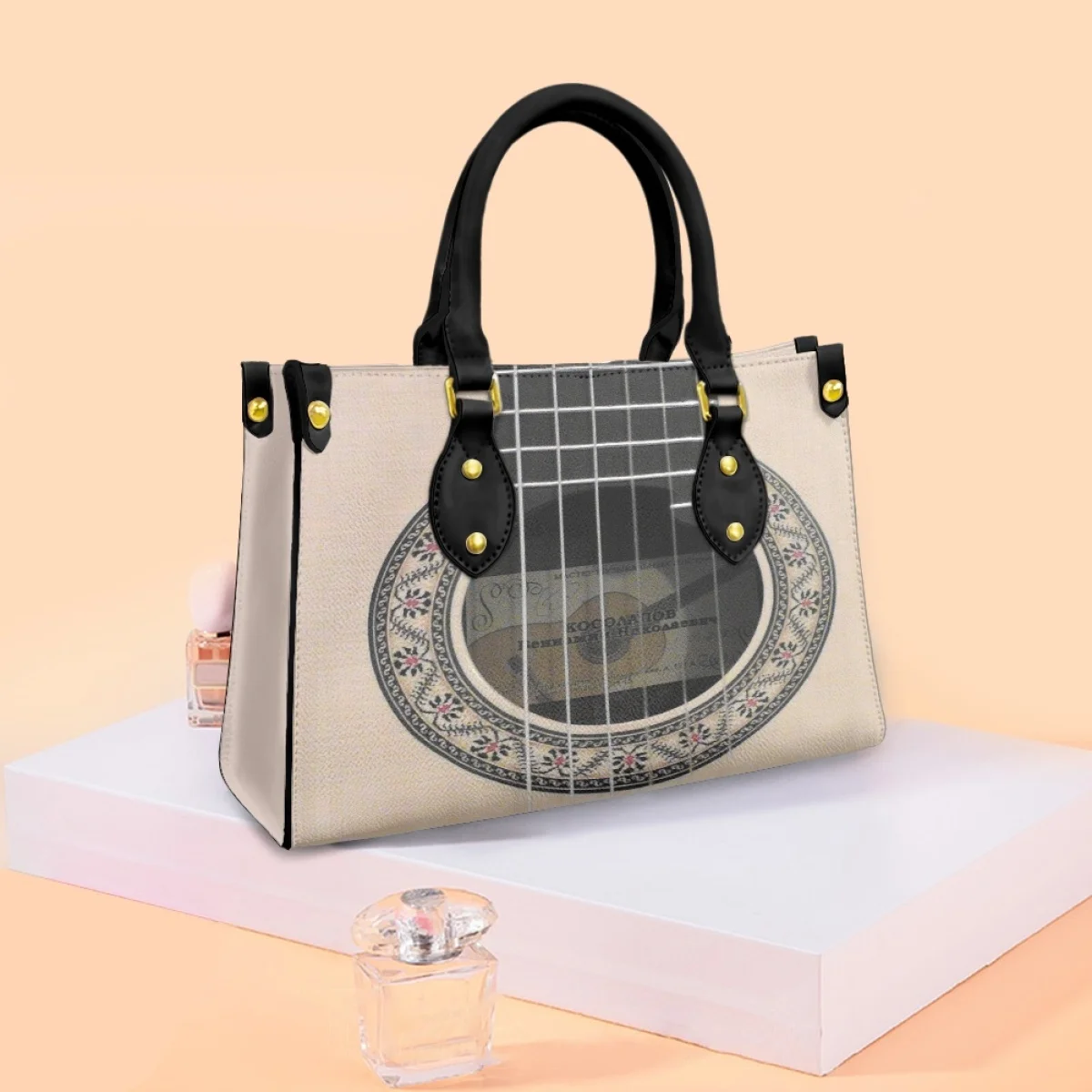 

Дизайнерские сумки FORUDESIGNS с гитарной струной, женские сумки для завтрака с басом, поп-музыкой, женские сумки для отпуска, кожаные женские рюк...