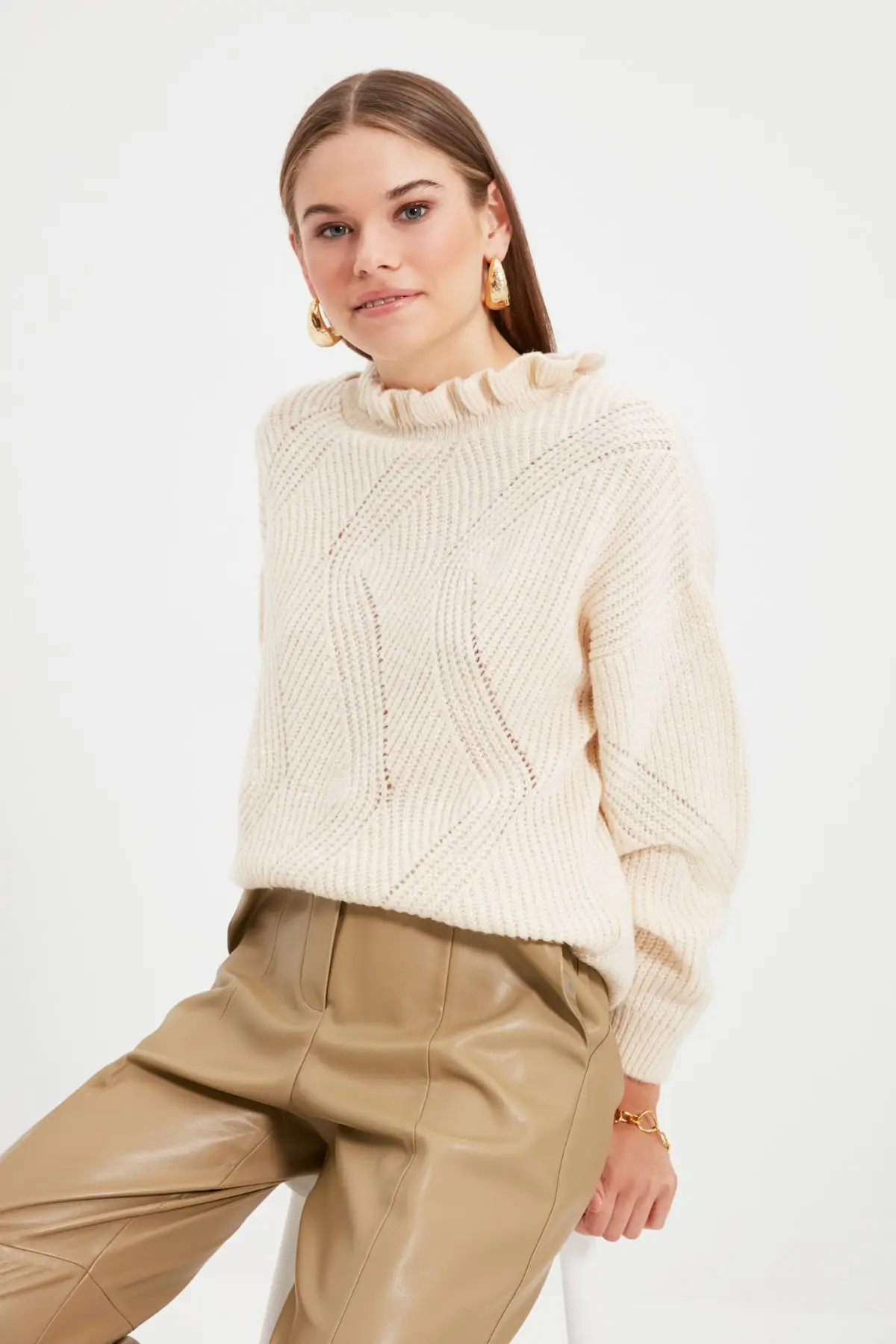 

Trendyol Colar Flounces Knitwear Sweater TWOAW22KZ0505