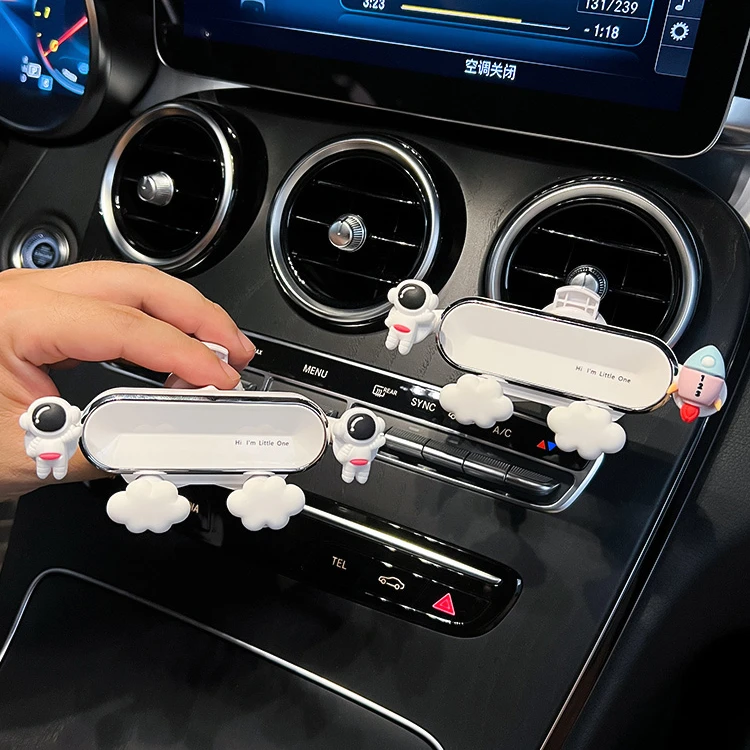 

Car Mobile Phone Holder New Cute Astronaut Air Outlet Snap-on Navigation Frame Car Shock-proof Support Frame Female