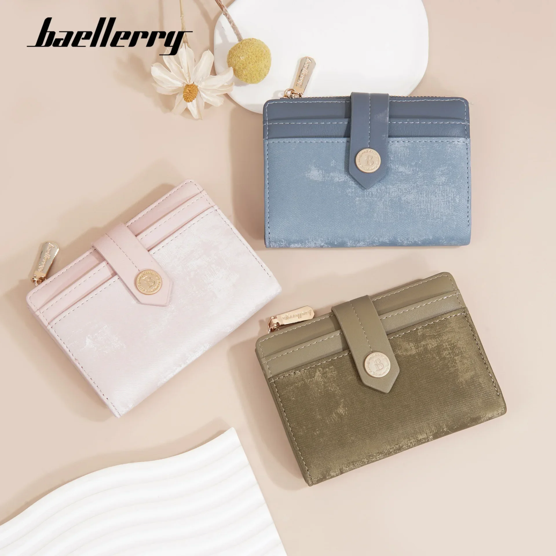 Женский кожаный кошелек на молнии с отделением для карт