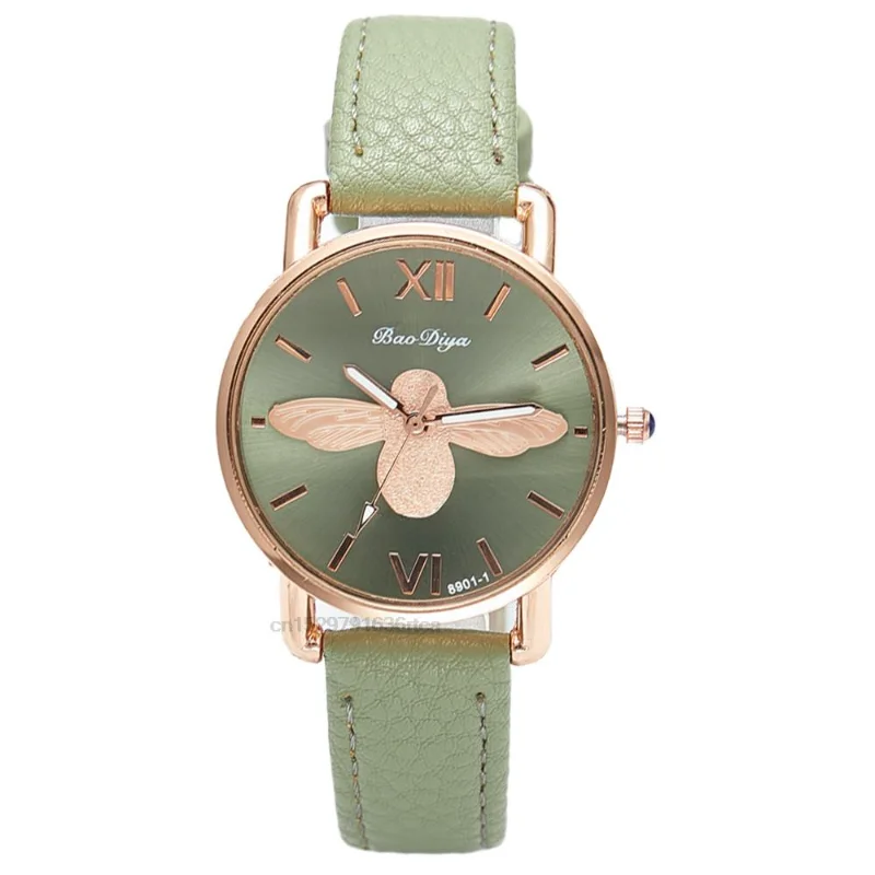 

Simple Little Bee Design Women Watches Vintage Green Leather Ladies Luxury Wristwatches Fashion Casual Female Quartz Clock