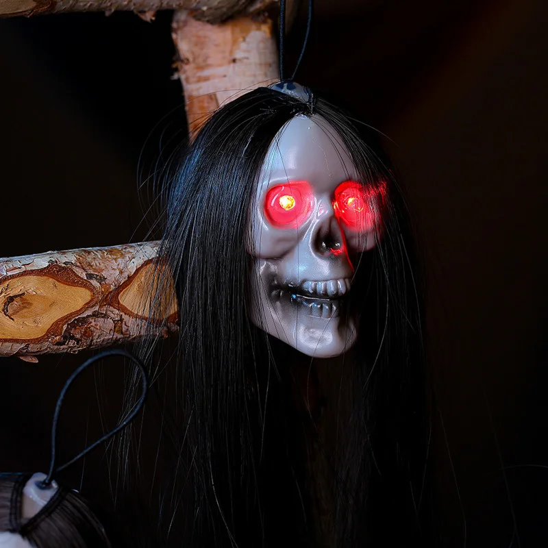 

Хэллоуин Висячие Призраки Череп с длинными волосами светящиеся глаза игрушка ужас голова Скелет реквизит для украшения интерьера сада