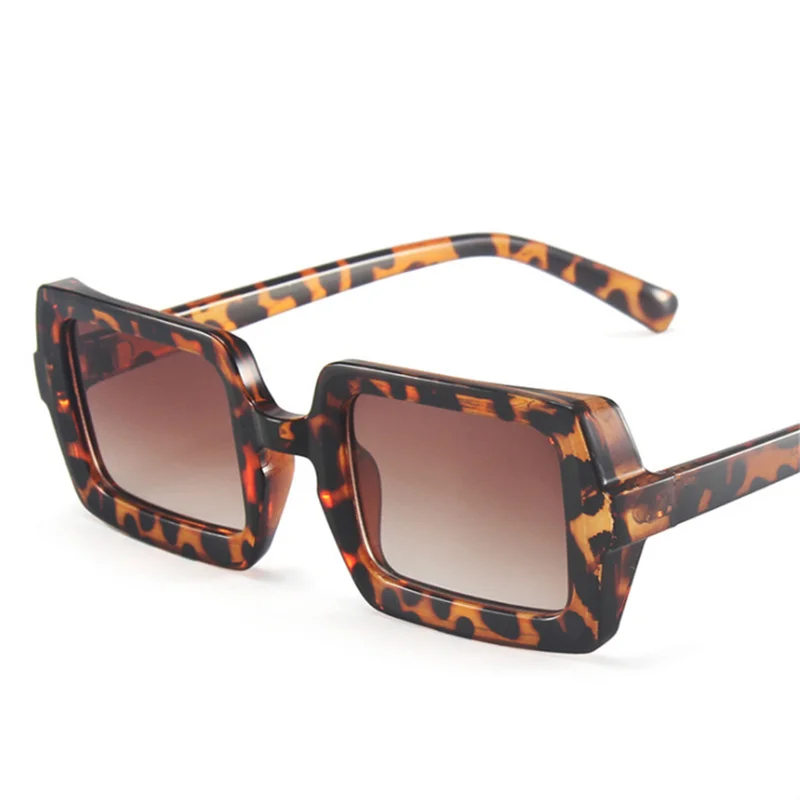 

Солнцезащитные очки Квадратные для мужчин и женщин UV-400, винтажные брендовые дизайнерские солнечные очки конфетных цветов в стиле ретро, мо...