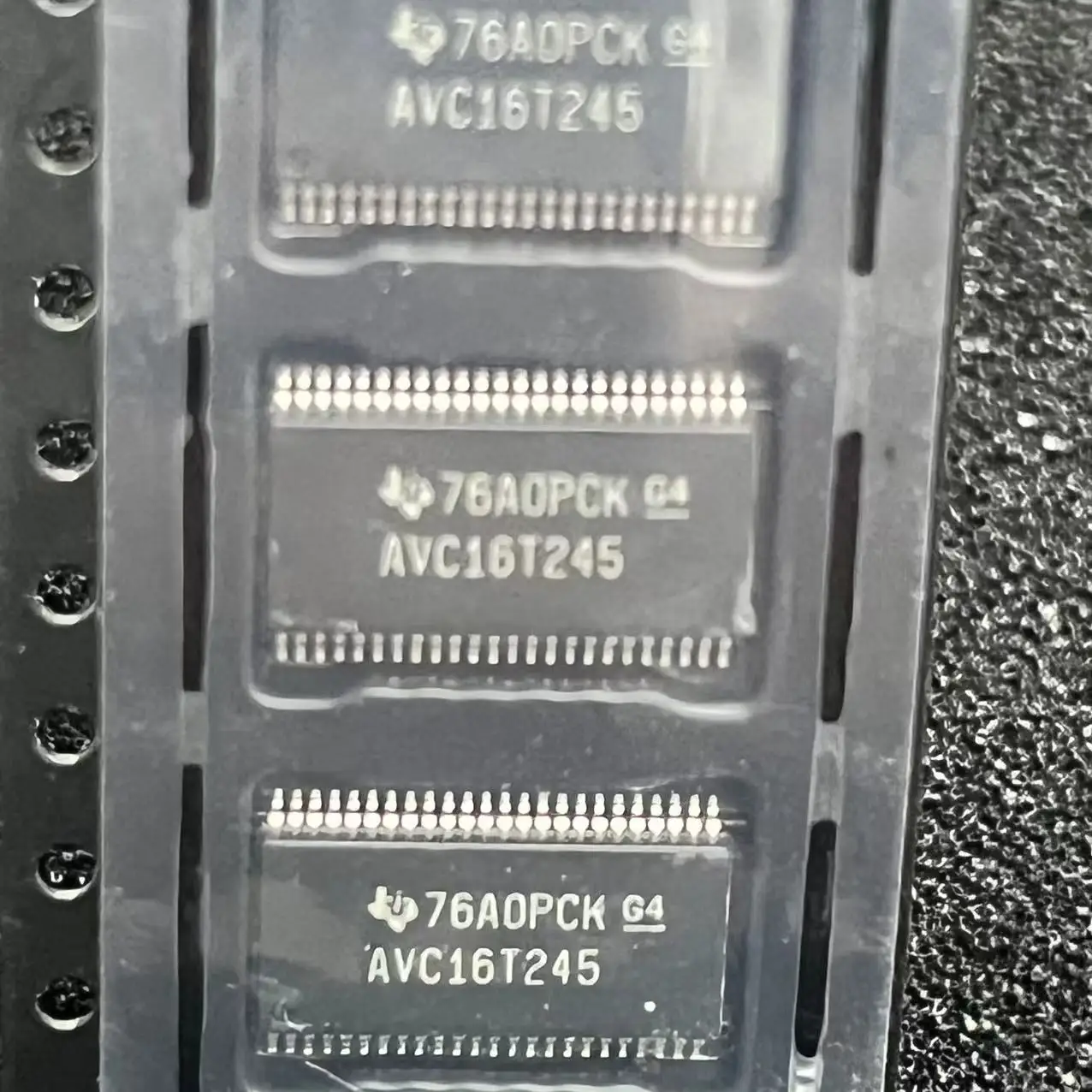 AVC16T245 SN74AVC16T245DGGR SN74AVC16T245 74AVC16T245DGGR 74AVC16T245 Новый оригинал в наличии