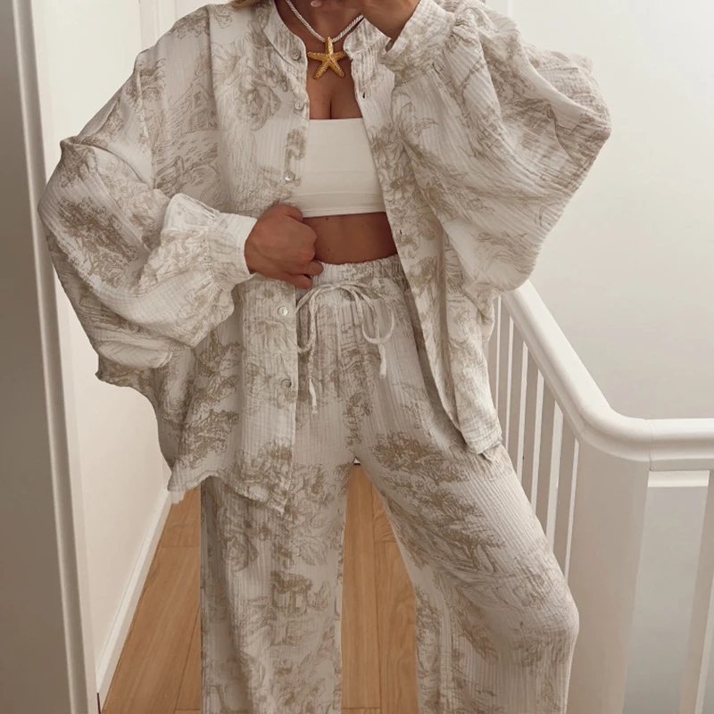 Женский элегантный костюм-двойка рубашка с принтом в стиле ретро и эластичные