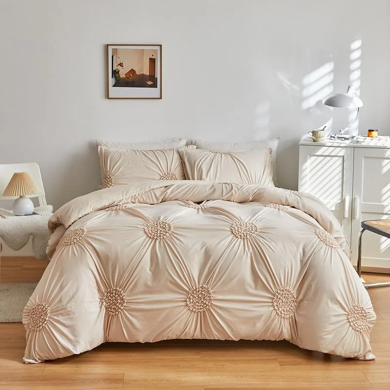 

Heart Pinch Pleated White Black Duvet Cover set 4Pcs Double Queen King Bedding set Cotton 1Duvet Cover 1Bed Sheet 2Pillowcases