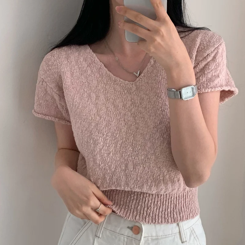 

Women Solid Color Thin Tops 2023 Summer V-neck Knitted Shirt Casual Loose Short Sleeve Blouse Elegant Clothes Blusas 27293