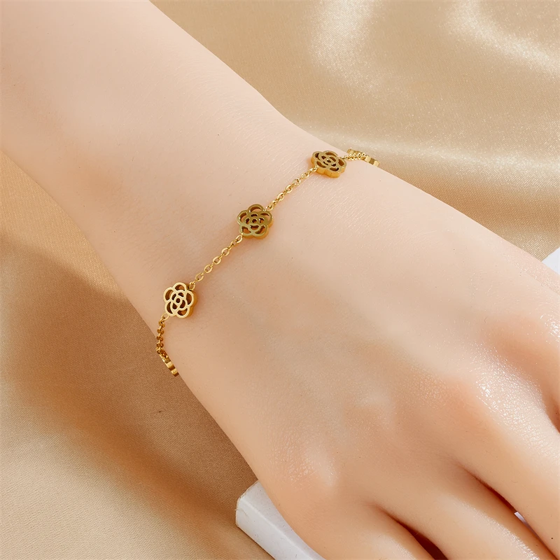 Женский браслет MEYRROYU из нержавеющей стали 316L в виде цветка камелии с отверстиями