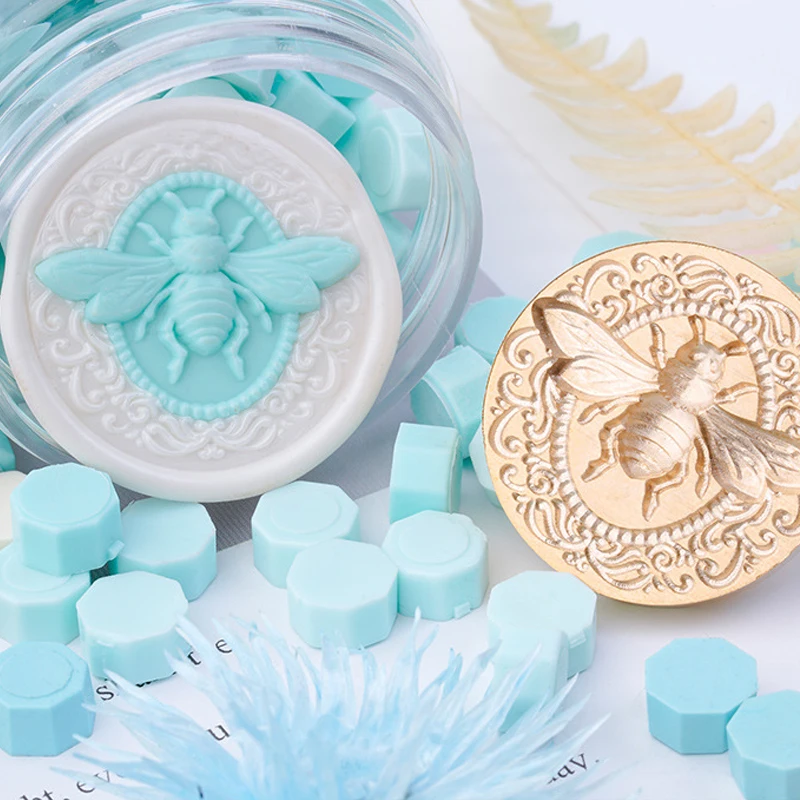 

3D Embossed Fire Paint Stamp Bee Pattern Seal Flower Precision Craft Seal Wax Scrapbook Card Envelope Wedding Invitation Gift