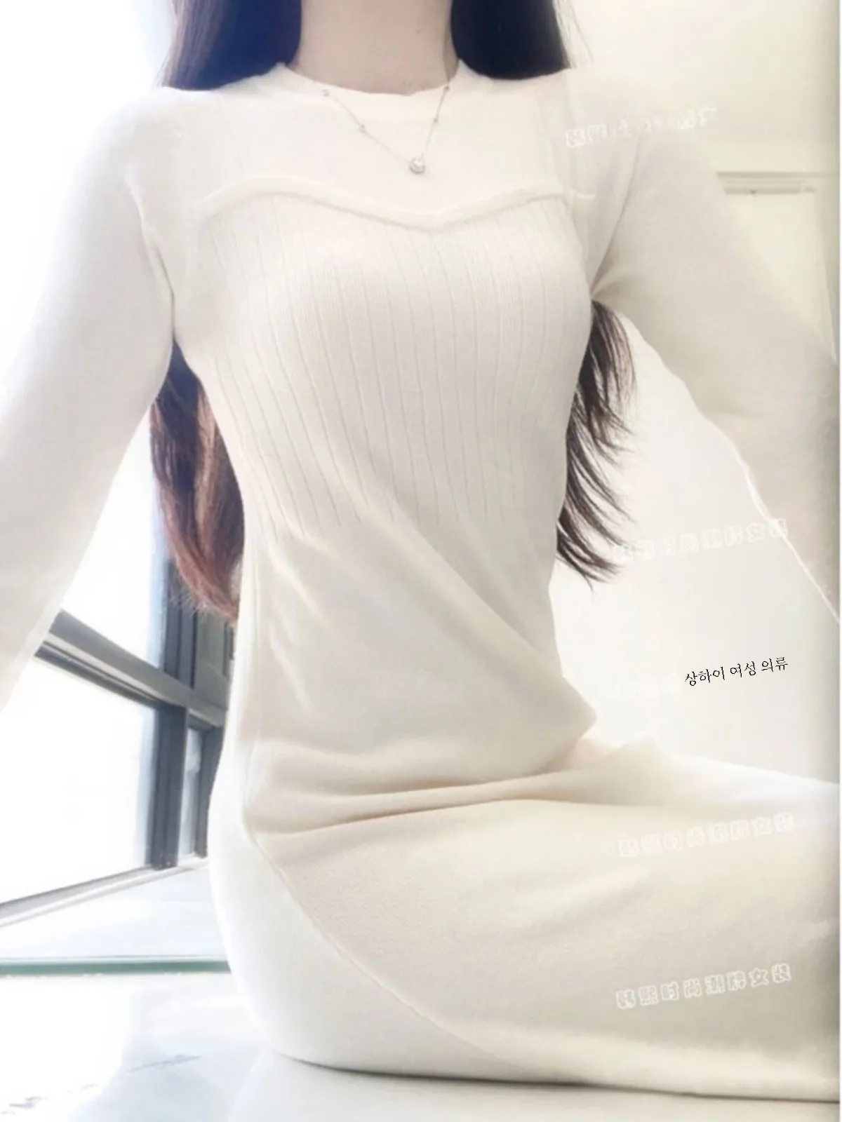 High Sense Super Nice Абрикосовое трикотажное платье с длинными рукавами Женская