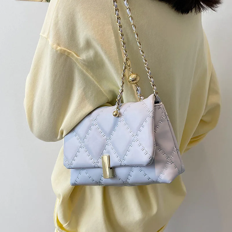 

2022 Fashion Chain Rhombus Small Women Handbag New Texture Female Chain Bag Summer Ins Messenger Small Square Bag
