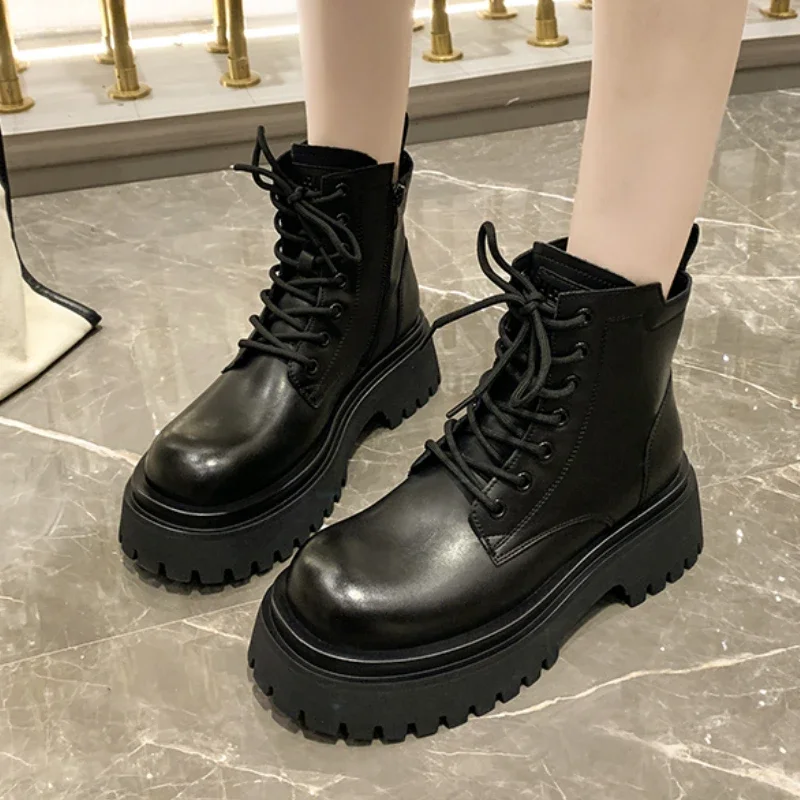 

Женские ботинки на шнуровке, зимние однотонные короткие ботинки с круглым носком, на массивном каблуке, 2023