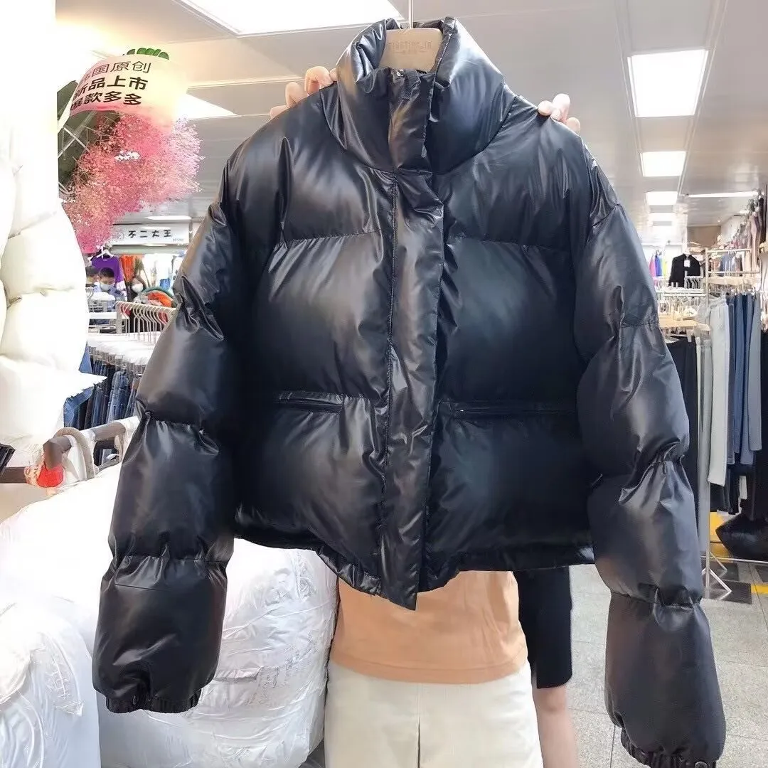 

2023 New Short Puffer Coat Casual Fashion 90% White Duck Down Jacket Women Stand Collar Female Feather Parkas Streetwear