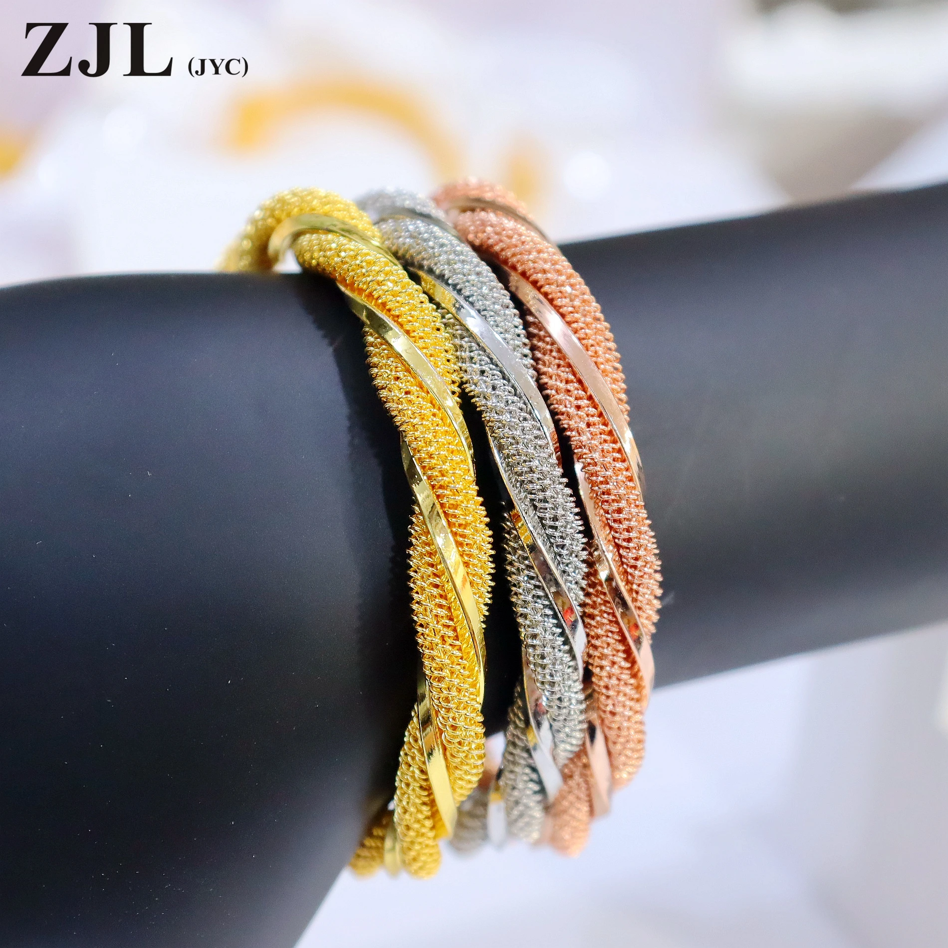 Изысканный открытый браслет с позолотой для женщин подарок