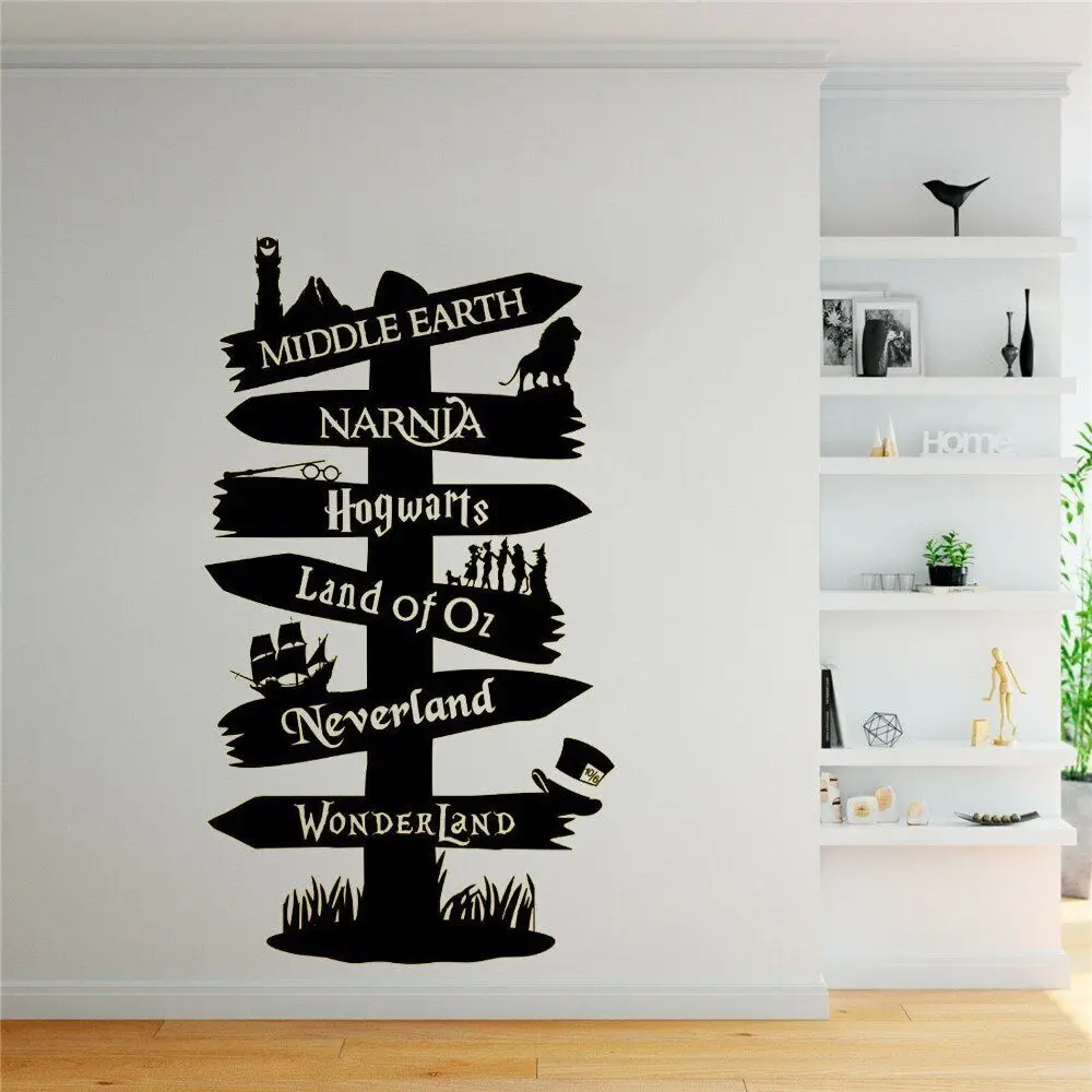 

Виниловая наклейка на стену Нарния