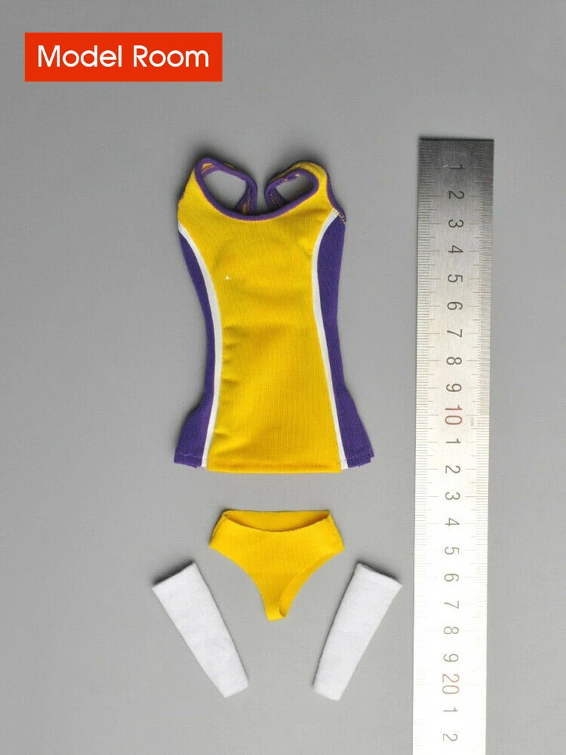 Женская модель одежды для баскетбола Maestro Studio в масштабе 1/6 |