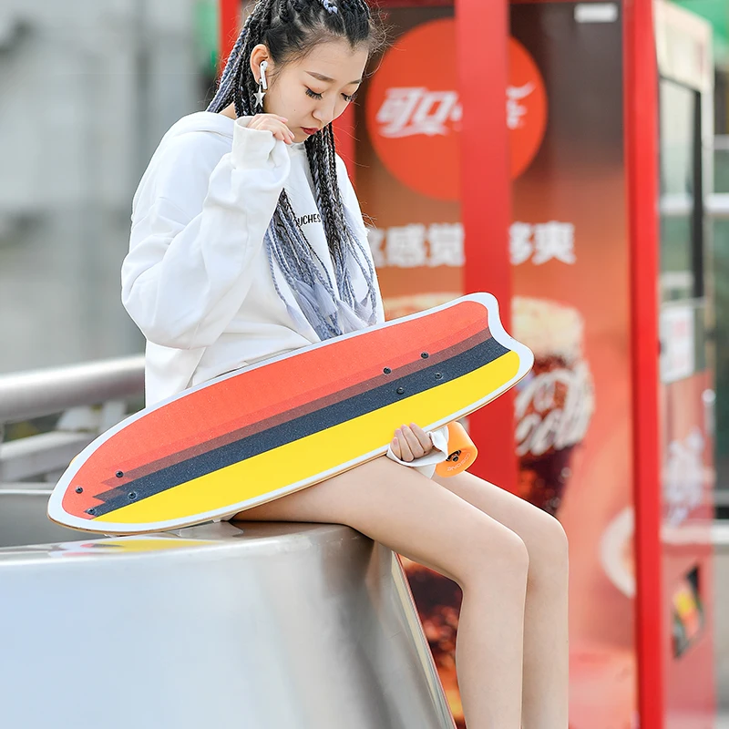 Children's Skateboarding Adult Skateboarding Land Surfboard Beginner Skateboarding Free Pedal Brushing Street Training
