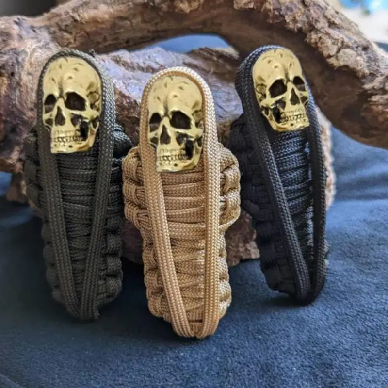 

Retro Metal Skull Keychains Men Keyring Women Amulet Lanyard Bag Knife Rope Antique Pendant Braided Mummy Skull Keychain