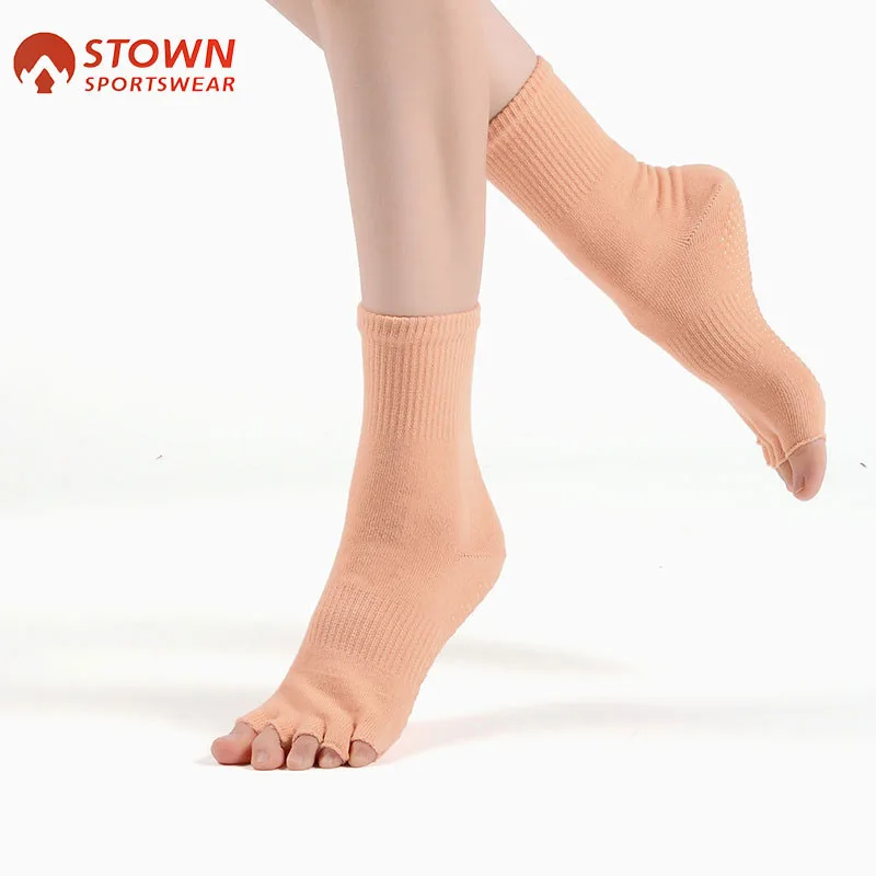 

Stown Sportswear Pilates Socks Ladies Silicone Dots Sports Socks for Women or Men Fitness Cotton Yoga Toe Socks
