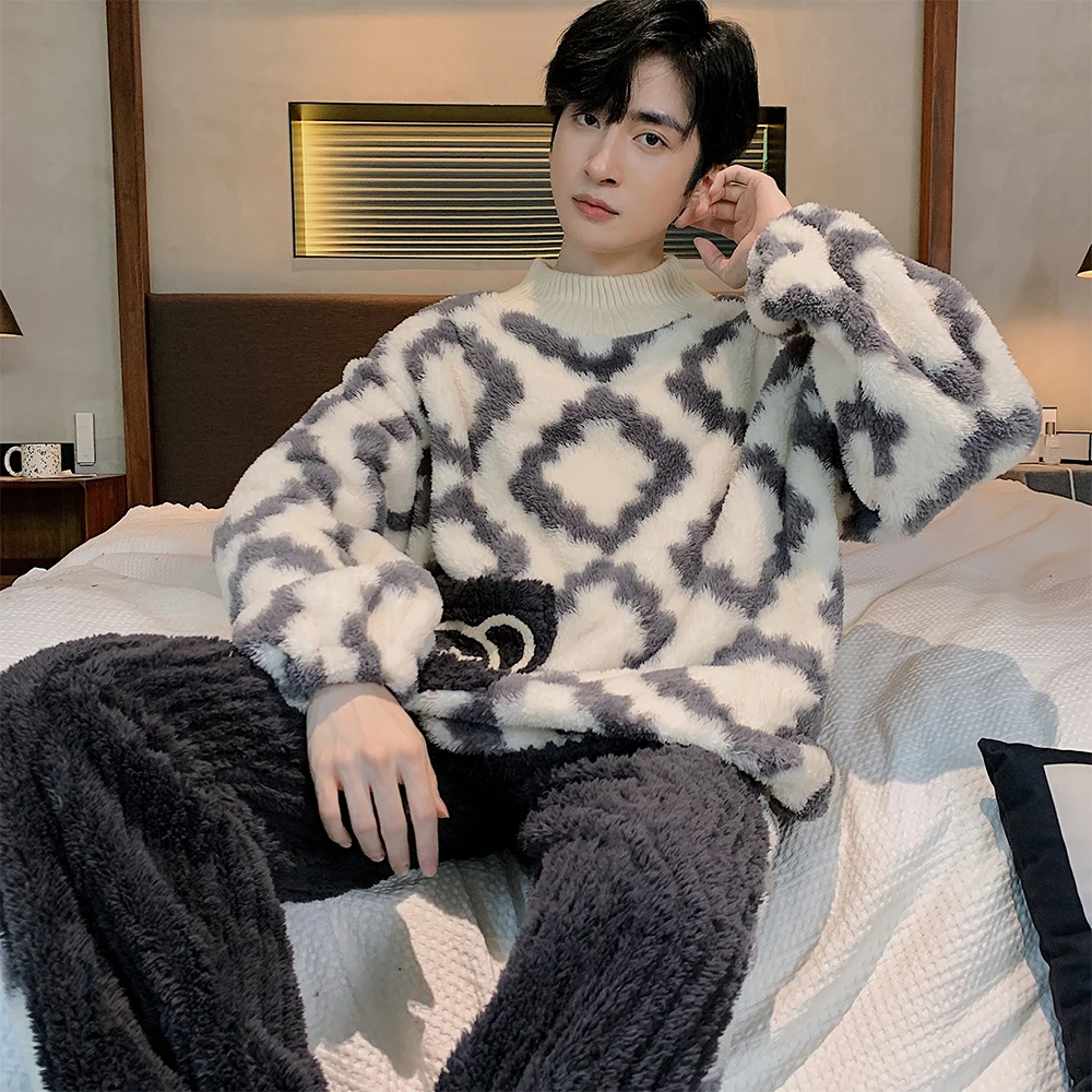 QUHENG Winter Thick Warm Long Sleeve Flannel Pajama Sets for Men Cartoon Coral Velvet Sleepwear Suit Pyjamas Homewear Clothes
