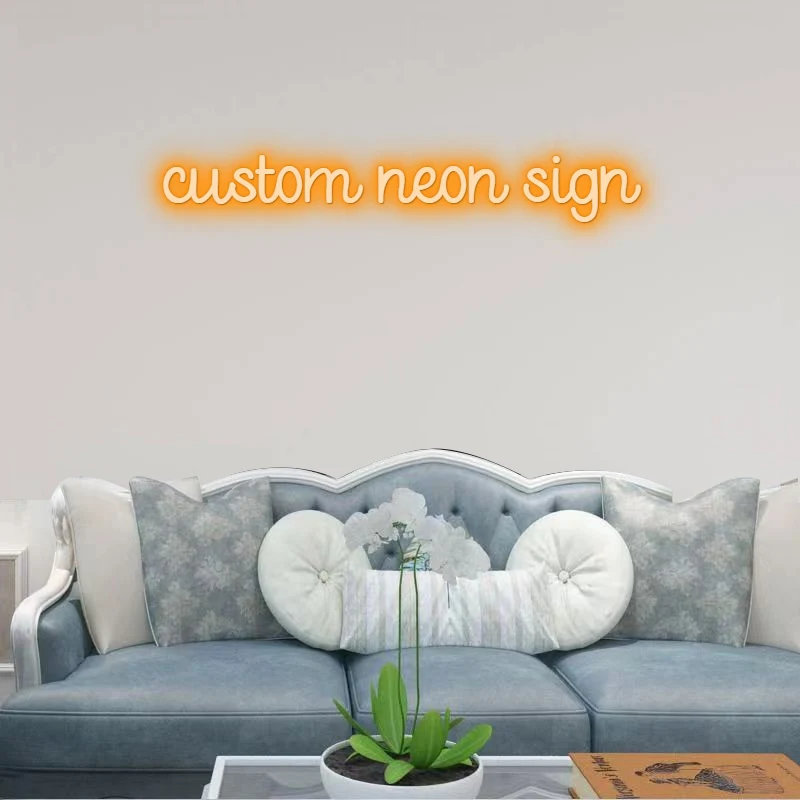 Персонализированная неоновая вывеска с именем