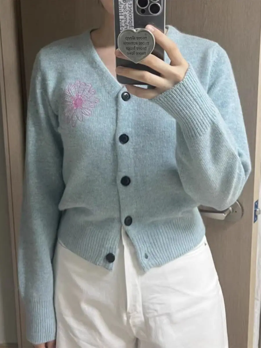 

Floral Embroidery Cardigan for Women V-Neck Single Breasted Long Sleeve Sweet Sweater