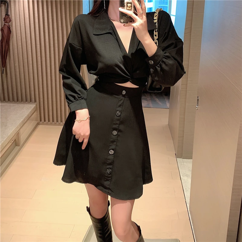 

Spring Autumn Punk Gothic Girls Black Dress 2021 Harajuku Fashion Long Sleeve V Neck Female Sexy Slim Dress Streetwear