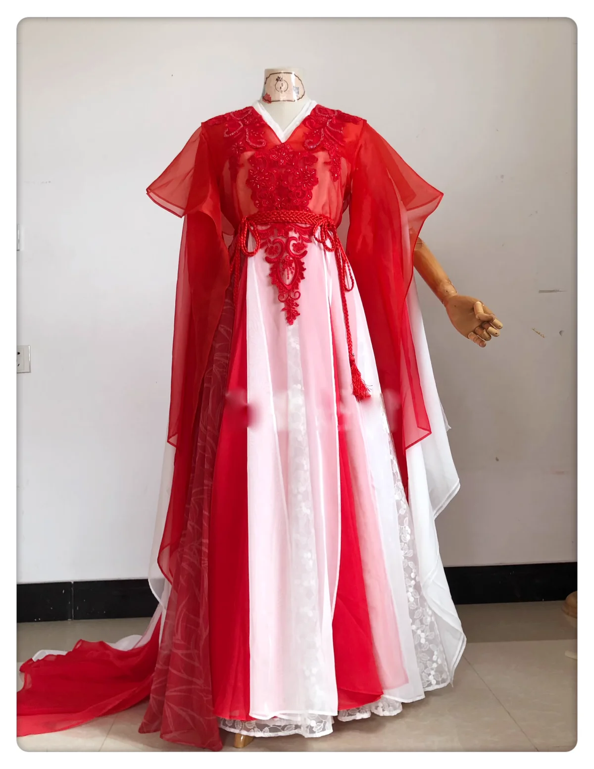 Китайская анимация яркий женский костюм драма ханьфу тушань хунгун разноцветное