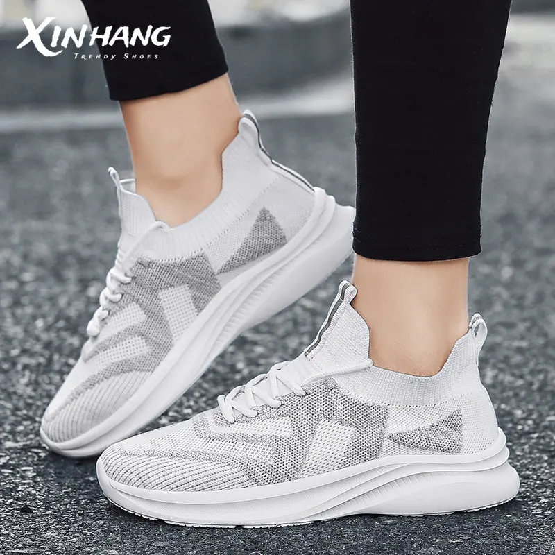 

2022 Men's Shoes Walking Couple Trend Non-slip Running Jogging Competition Sports Lace-Up Sneakers Casual Damping Women's Shoes