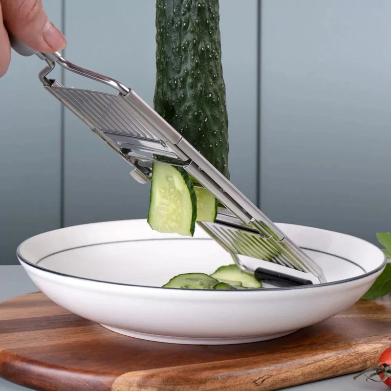

Multi-purpose Vegetable Slicer Stainless Steel Grater Cutter Shredders Fruit Potato Peeler Carrot Grater Kitchen Accessories 1pc