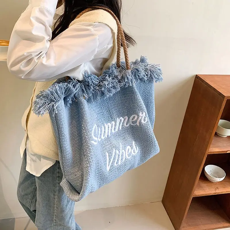 Large -capacity Hand -lift Sweet Subsidal Covered Handbag 2022 New Fashionable Shoulder Tot Bag