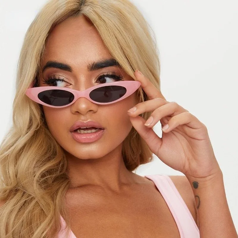 

Женские узкие солнцезащитные очки «кошачий глаз»