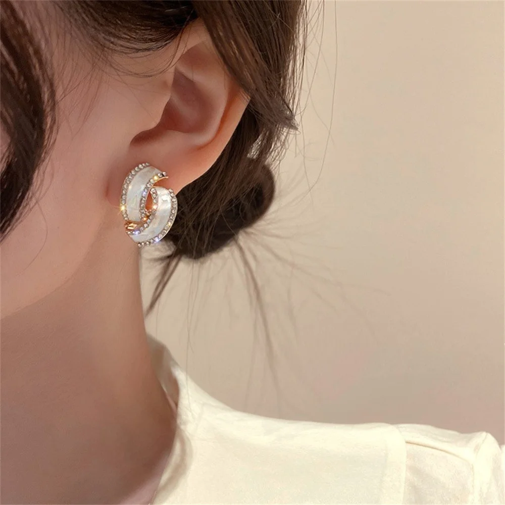 

925 Silver Needle South Korea Simple Inlaid Rhinestones Set Ear Buckle Personality Geometric Ear Stud Personality Earrings Women