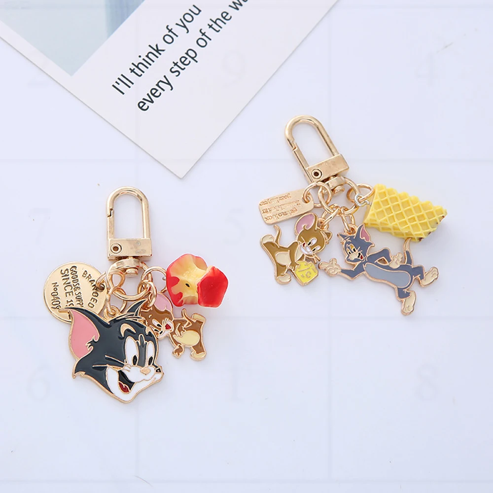 

Tom and Jerry Anime Figure Keychain Cute Tom and Jerry Metal Keychain Pendant KeyRing Holder Bag Backpack Ornaments Accessories
