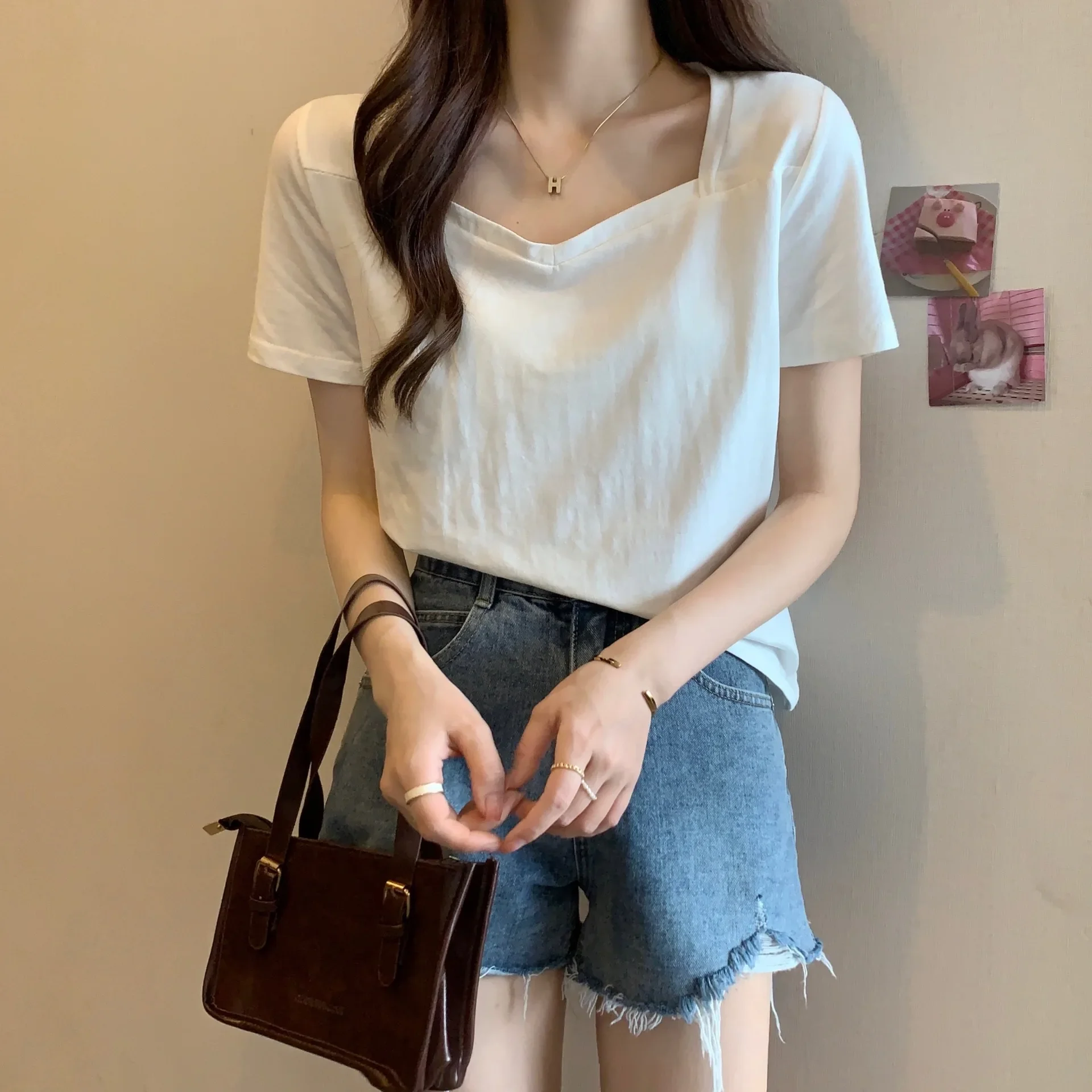 Новинка лета 2024 футболка с квадратным вырезом и коротким рукавом топ свободного