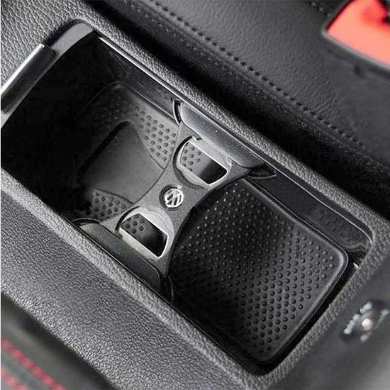 

1Pcs Car Buckle Clip Style Bottle Opener Cup Divider For VW Golf MK 5/6 GTI R32 Jetta Scirocco Car Interior Accessories