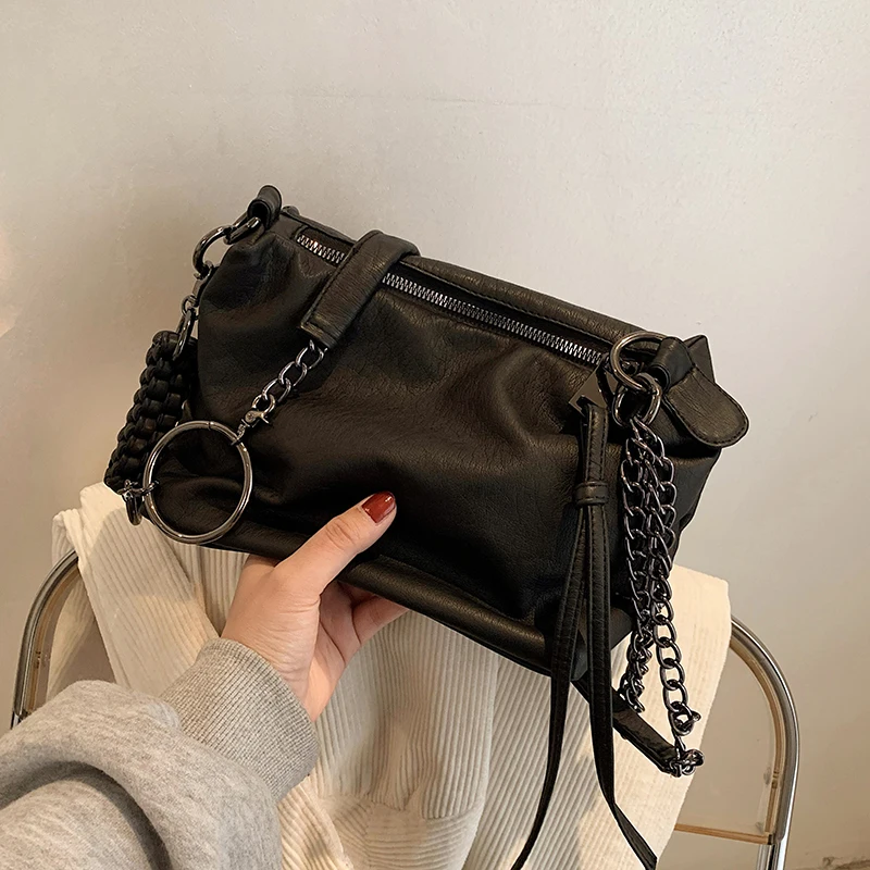 Large Capacity Bag Women's Bag 2022 New Fashion Student Fashion Popular Chain One Shoulder Crossbody Bag Pillow Bag For Women