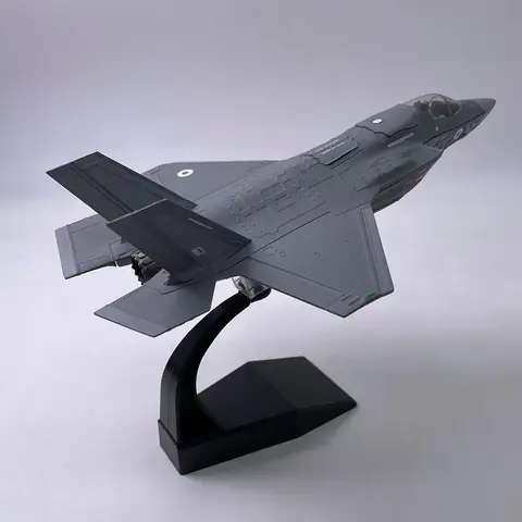 Модель самолета F35 Perfeclan металлическая 1/72