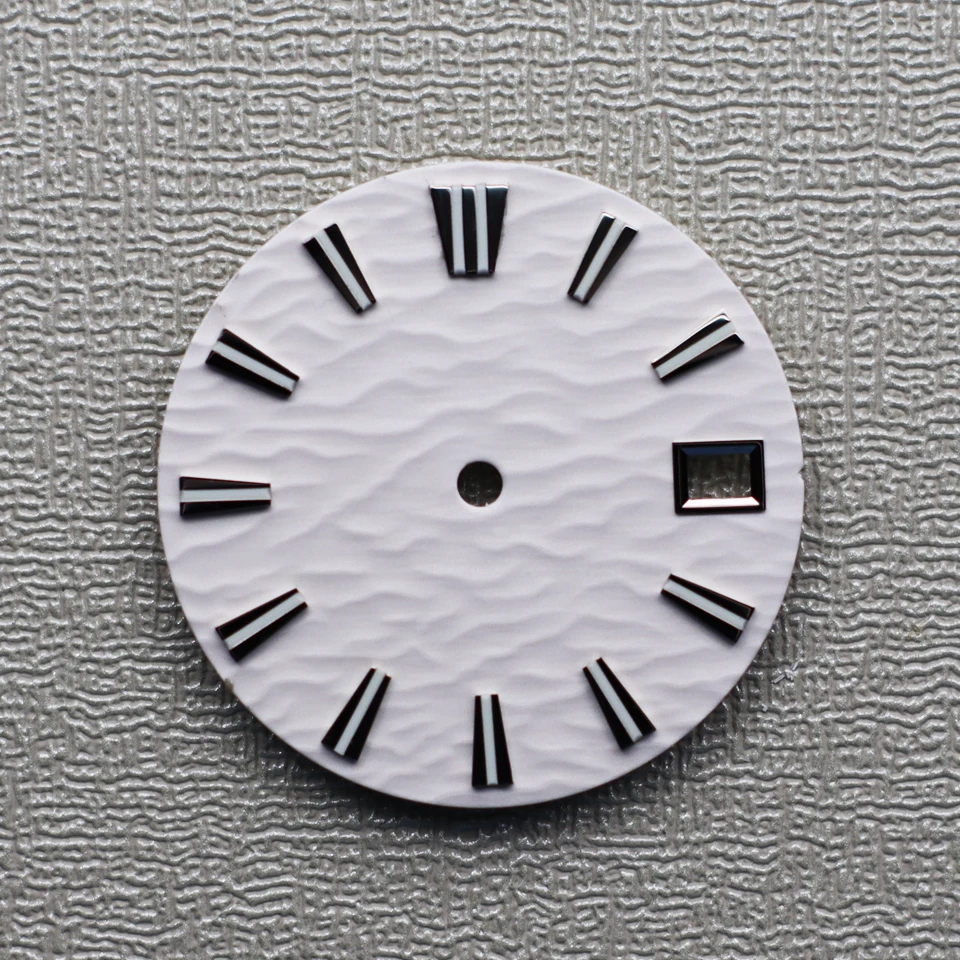 New NH35 dial wavy liner mechanical table dial modified DIY diving table pencils C3 strong green luminous dial