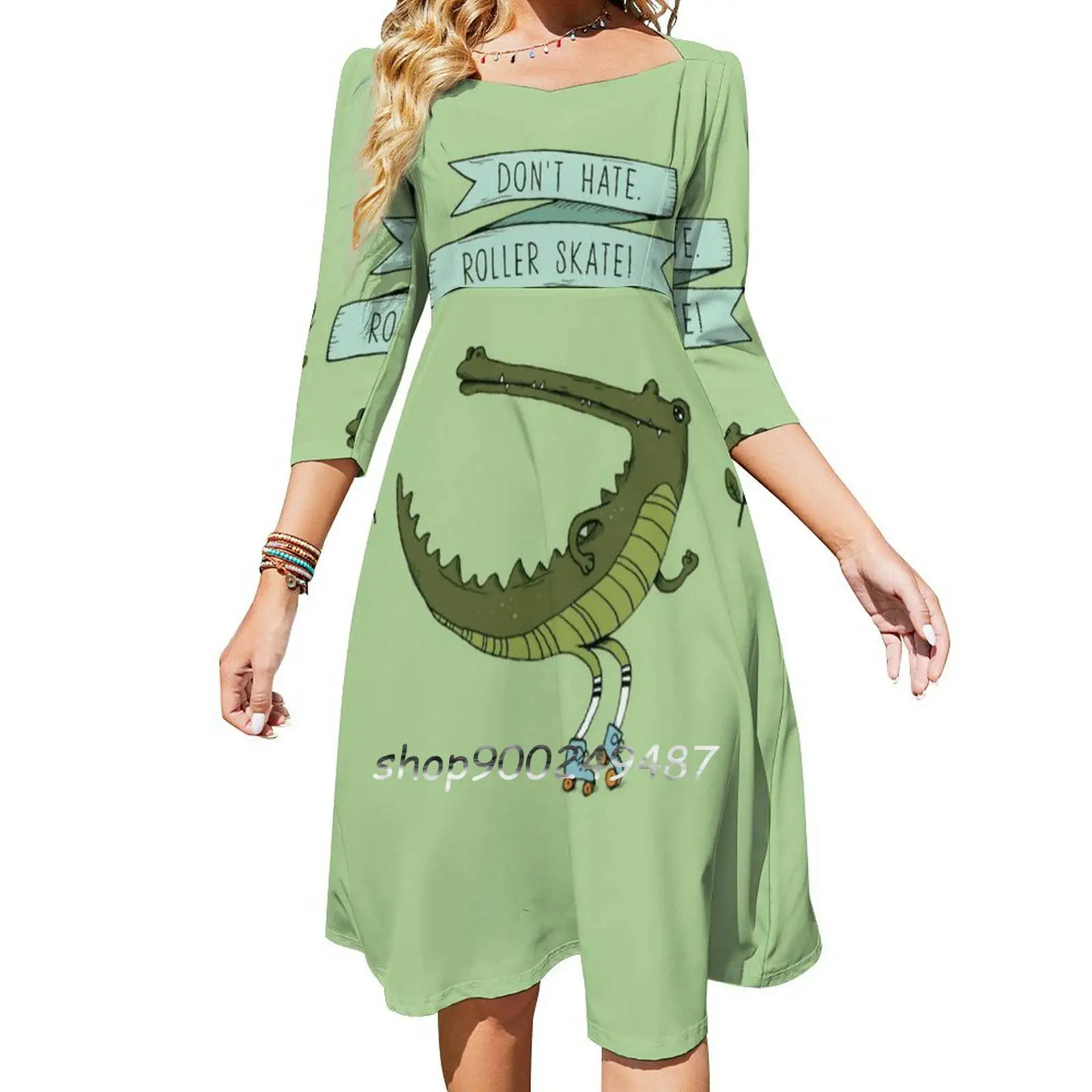 

Платье с квадратным вырезом и круглым вырезом, под крокодила