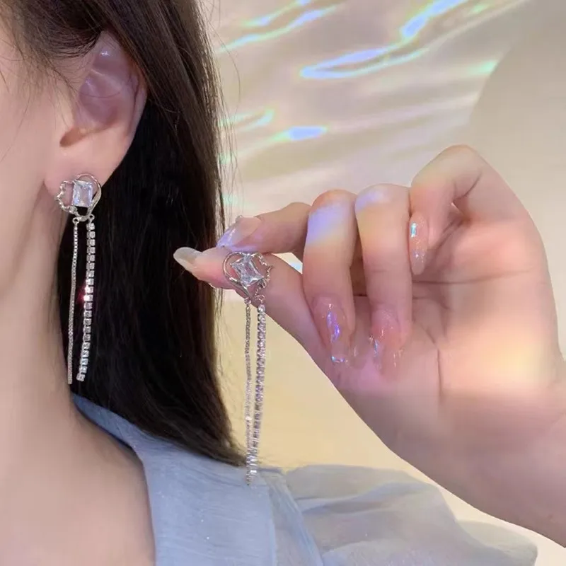 

Love Zircon Tassel Earrings Light Luxury Niche Design Ins Cool Wind Earrings 2022 New Fashion Jewelry Korean Earrings