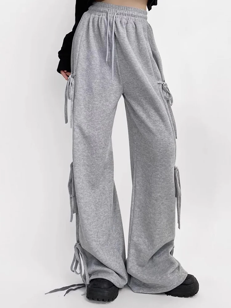 Широкие женские спортивные брюки REDDACHiC с лентами серые простые повседневные на