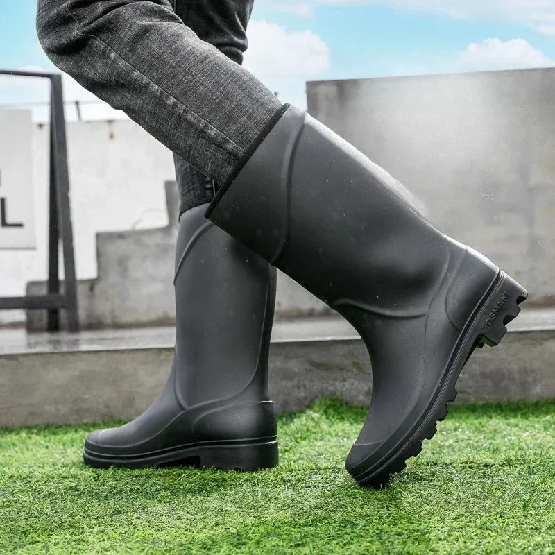 Водонепроницаемые износостойкие мужские ботинки из ПВХ черные дождевые