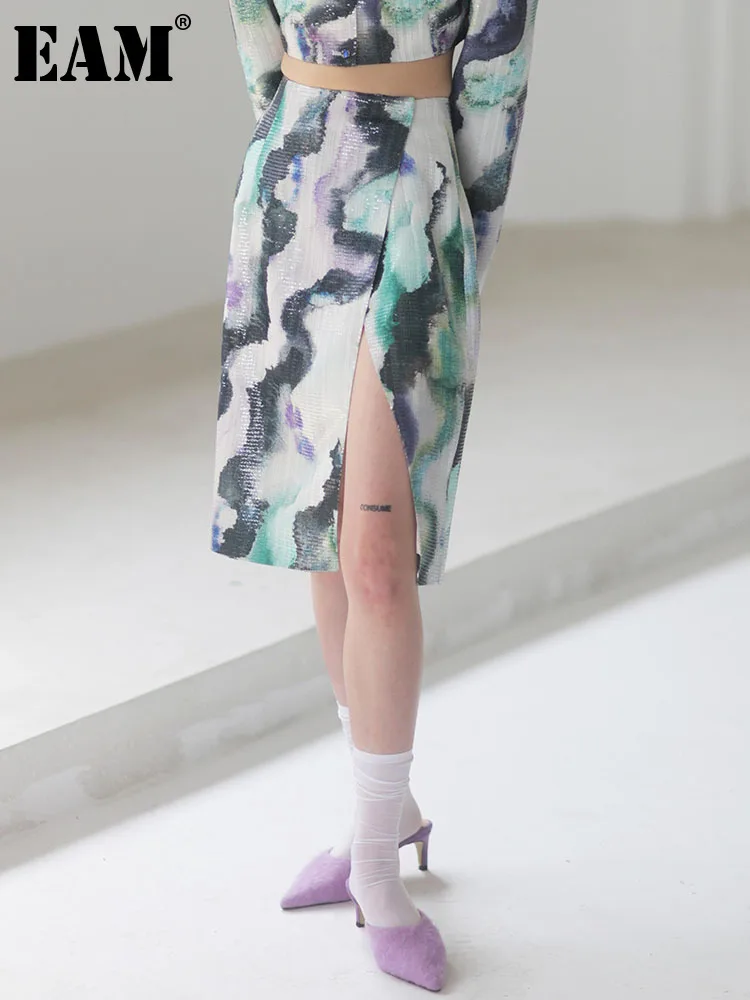 

[EAM] High Waist Colorful Hem Slit Sequins Printed Straight Half-body Skirt Women Fashion Tide New Spring Autumn 2022 1DE7201