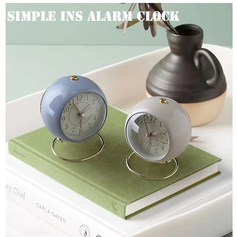 

2022Analog Alarm Clock Silent Non Ticking Retro Vintage Tabletop Desk Small Clock Fashionable Table Decor Creative Home Supplies
