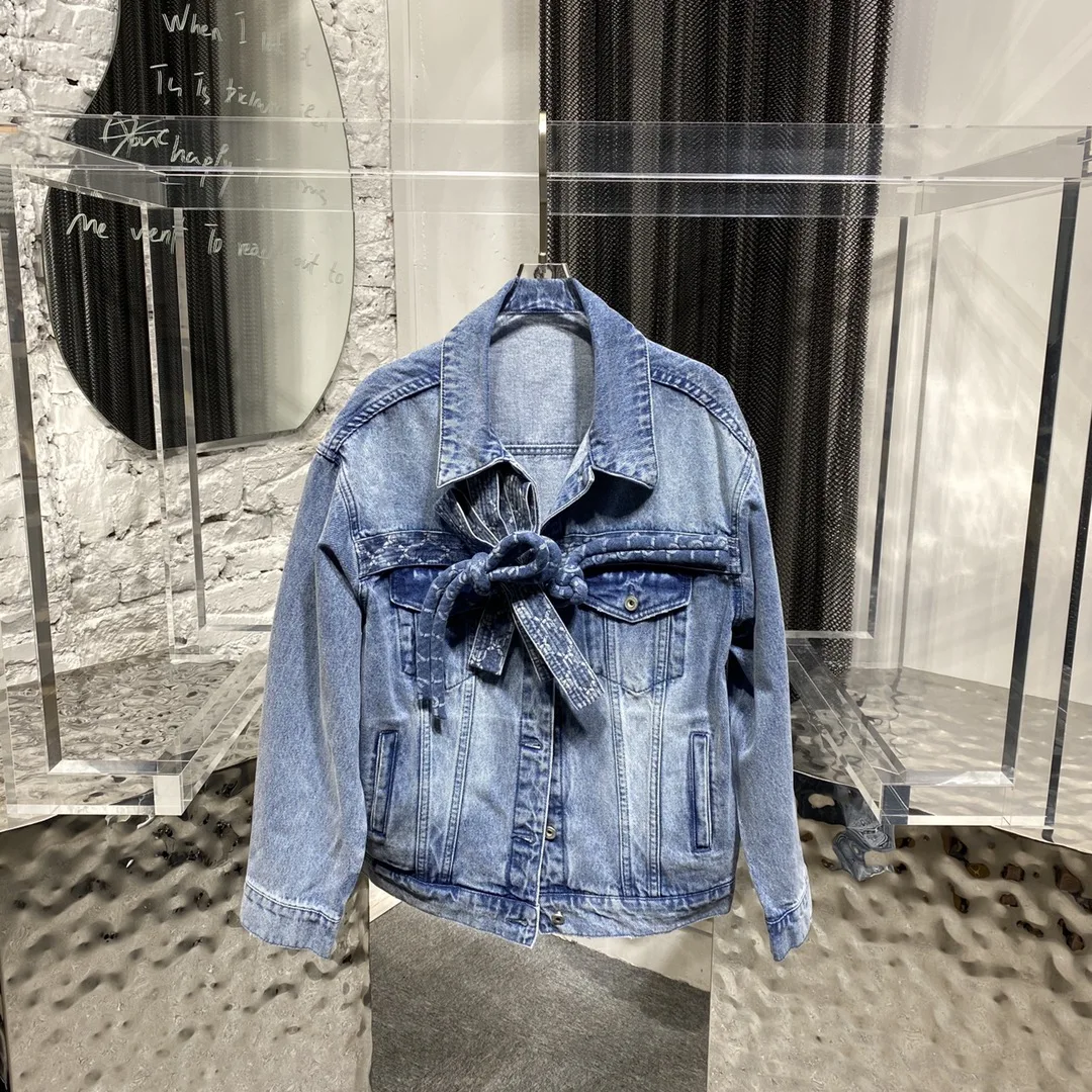 

2022 spring new women's butterfly buckle denim coat