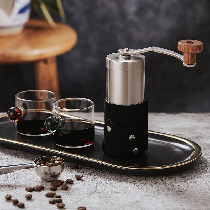 

Mini Manual Coffee Machine Kitchen Tools Hand Shake Espresso Grinder Salt Pepper Vanilla Nut Grinder