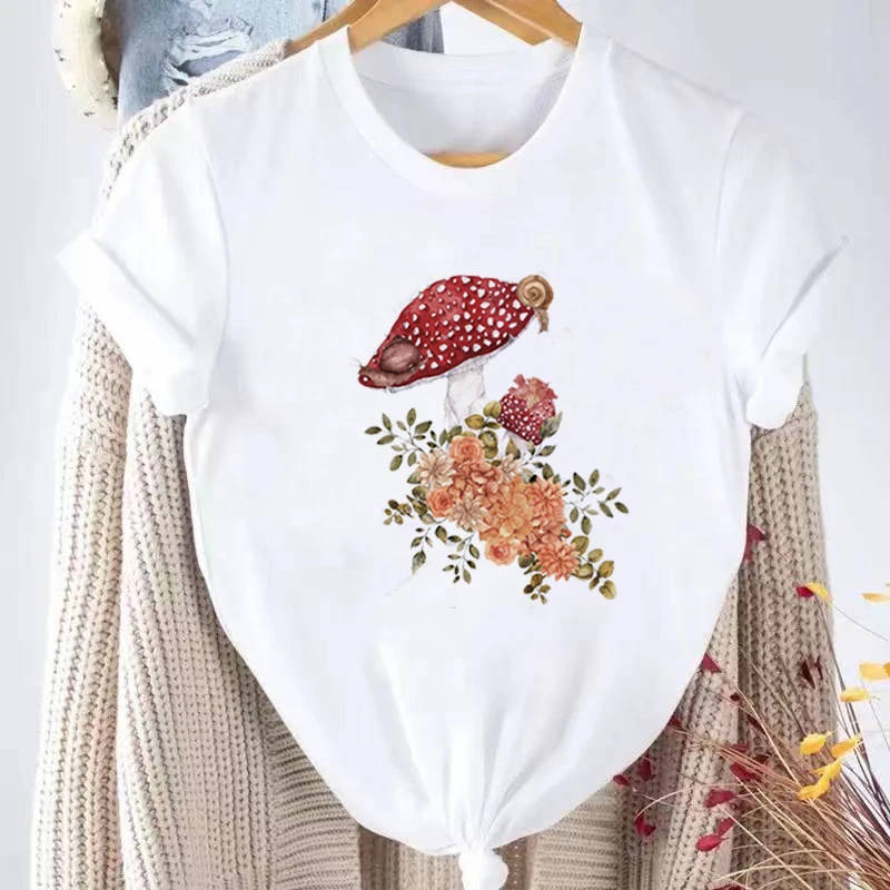 

Funny Casual Casual Cartoon Mushroom Design T-shirt Holiday Casual Short Sleeved Women's Summer Fashion Women's White T-shirt.
